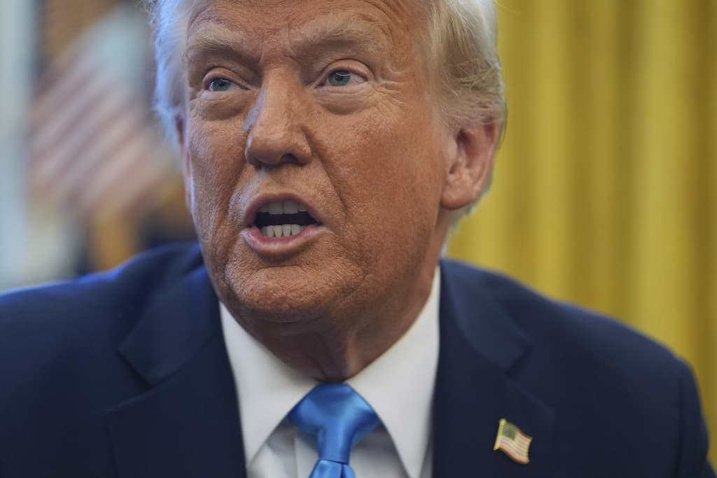 Fact Check: Trump's tariffs threaten to derail U.S. economic recovery.