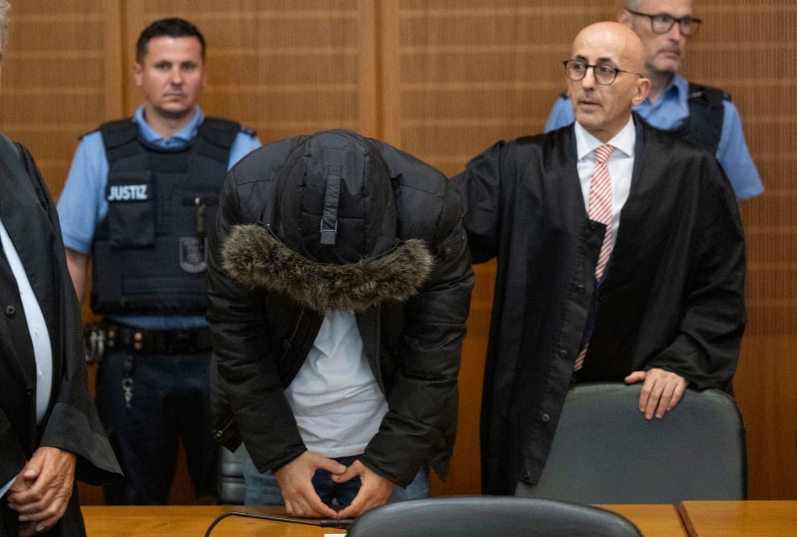 Fact Check: Syrian doctor sentenced to life for torture and war crimes in Germany