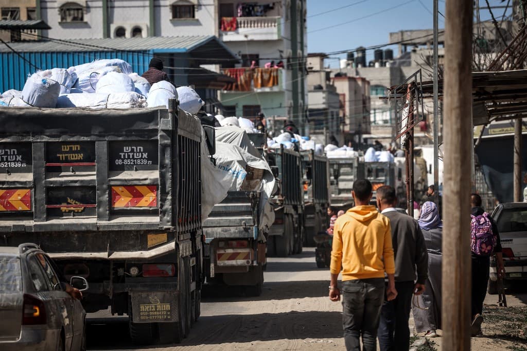 Fact Check: At least 400 people killed since March while seeking food aid in Gaza.
