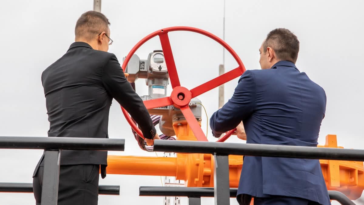 Fact Check: Hungary claims utility prices could quadruple due to EU's energy ban.