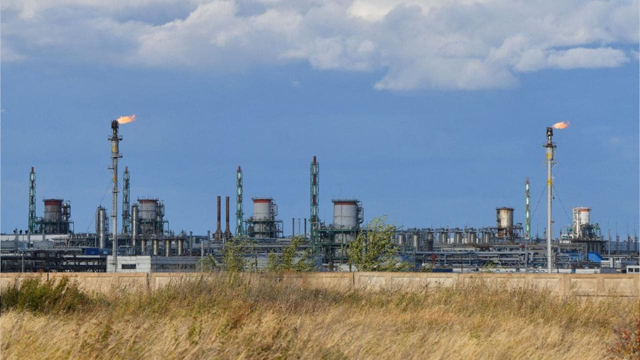 Fact Check: Austria's energy ministry suggests resuming Russian gas imports if Ukraine war ends.