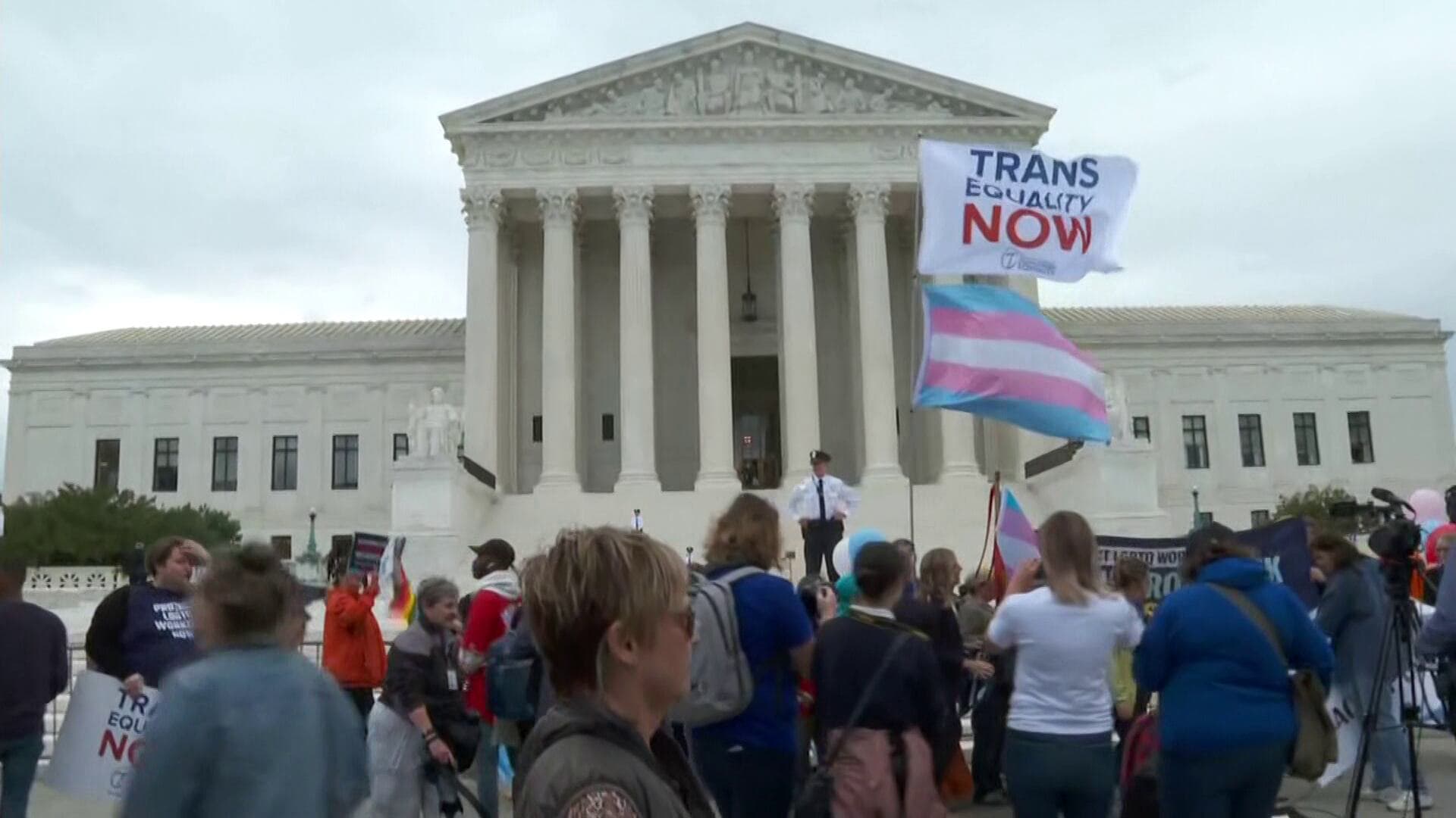 Fact Check: Supreme Court upholds Tennessee's ban on gender-affirming care for minors.
