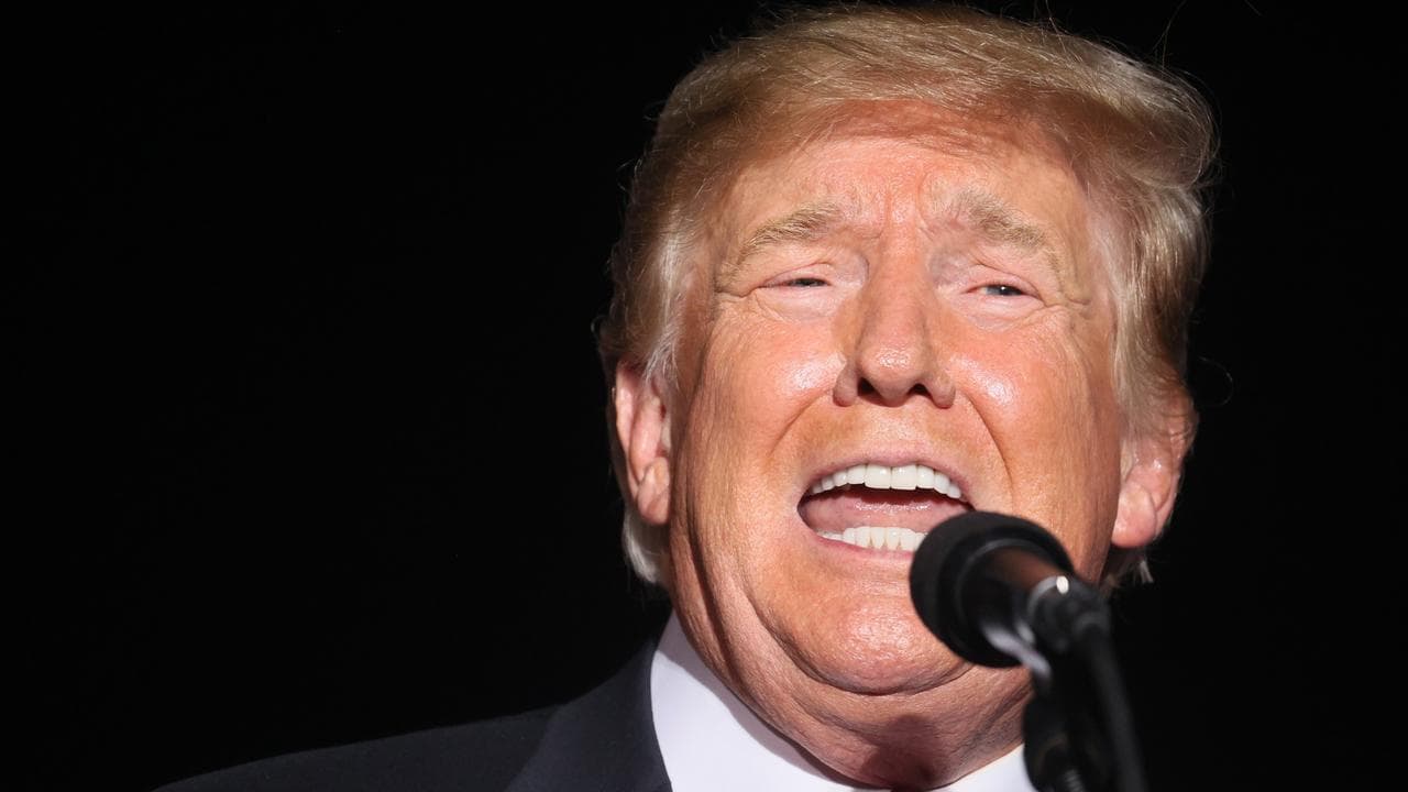 Fact Check: Trump likes to be peed on