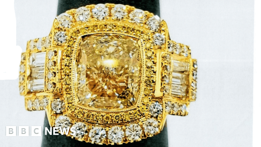 Fact Check: California men charged in largest jewellery heist in US history, stealing $100 million.