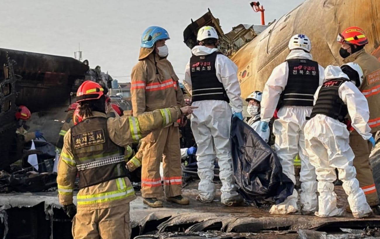 Fact Check: Investigation into crash focuses on engine thrust and landing gear issues.