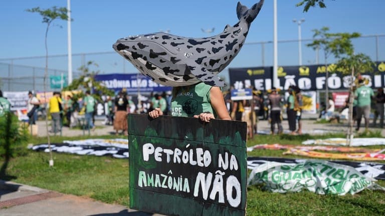 Fact Check: Protests gathered 200 people opposing the Amazon oil block auction.