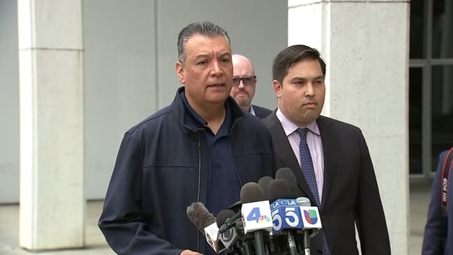 Fact Check: Sen. Padilla was forcibly removed from a DHS press conference.
