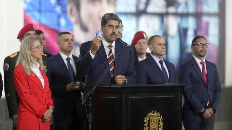 Fact Check: Internal dispute over Venezuela report exposes tensions within Gabbard's team.