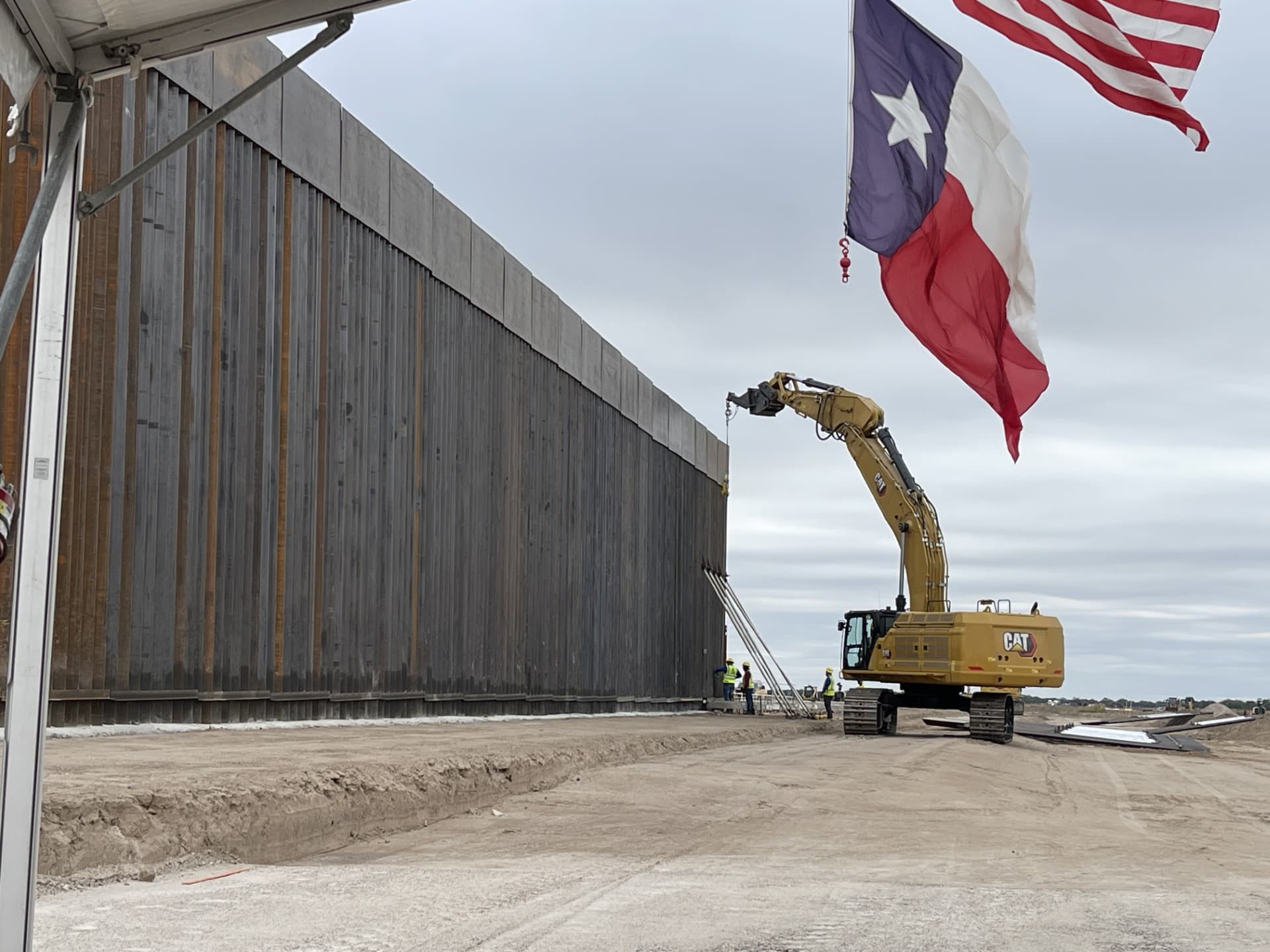 Fact Check: Texas border wall program could take 30 years and $20 billion to finish.