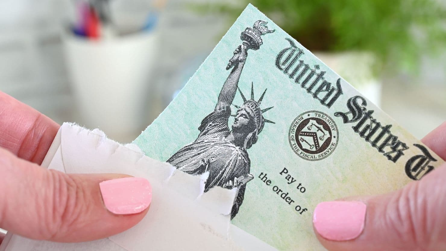 Fact Check: Social Security and Medicare won't pay full benefits for today's retirees.