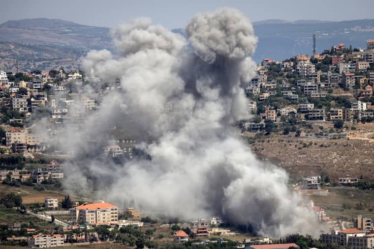 Fact Check: U.S. citizens may need to repay for government-assisted departure from Israel.