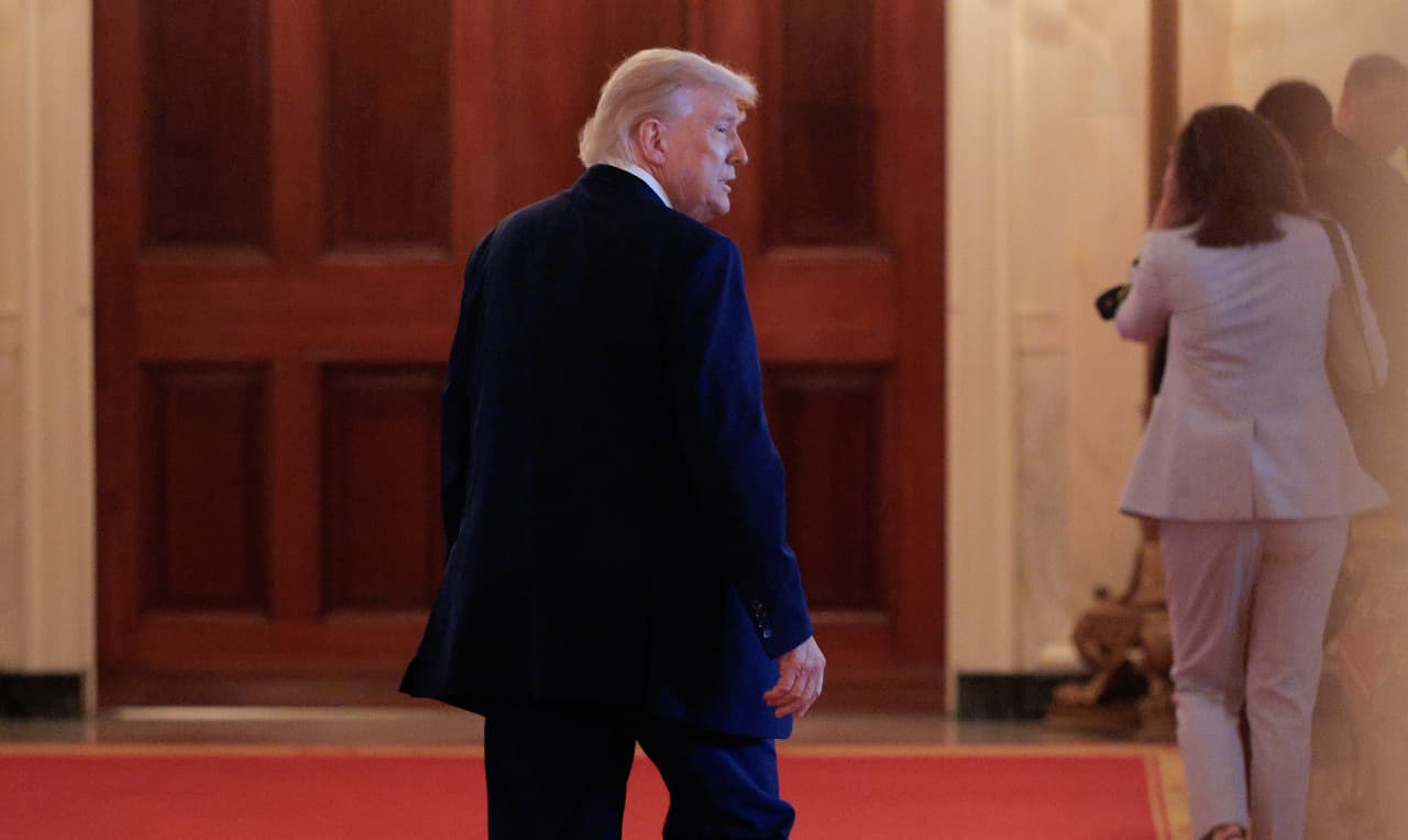 Fact Check: Middle East wars threaten Trump's political future.