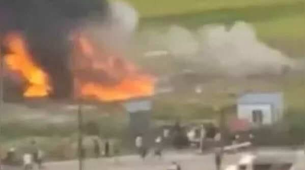 Fact Check: Mr. Ramesh attempted to return to the burning plane to save his brother.