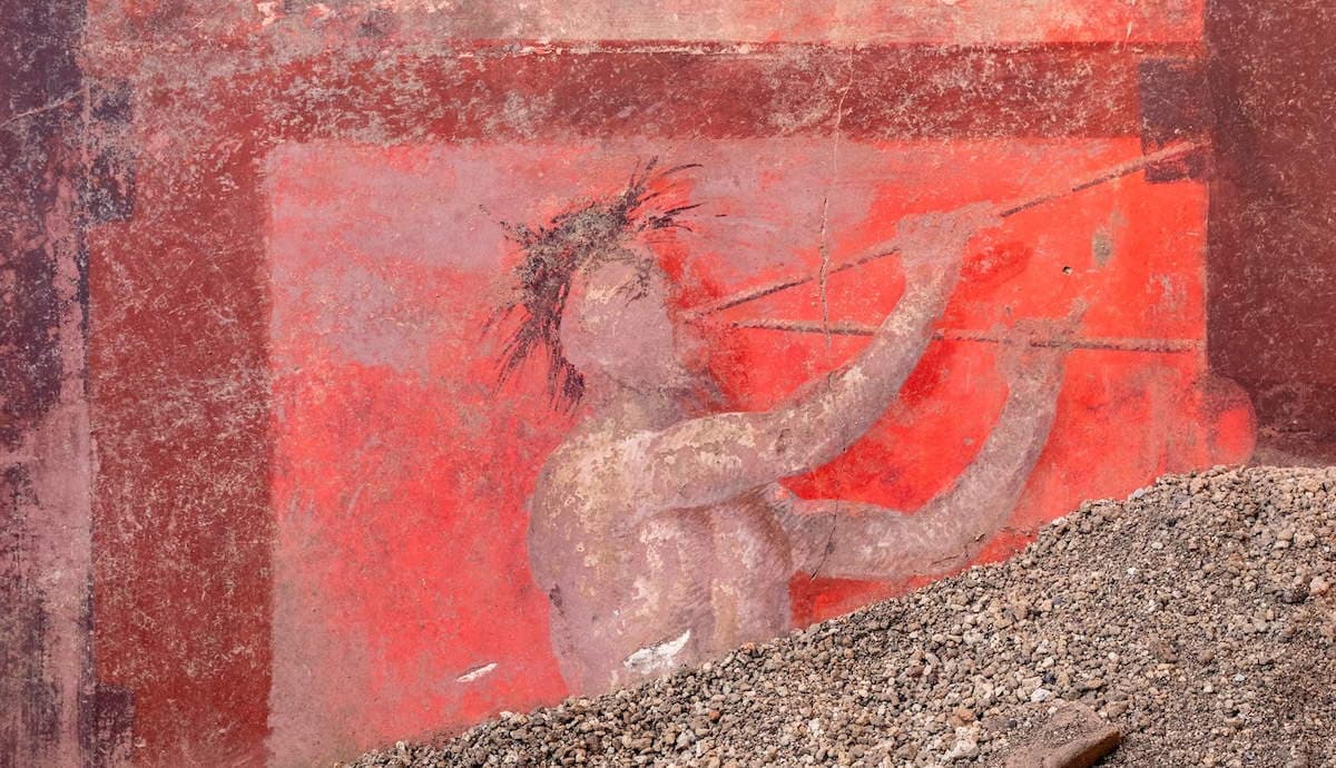 Fact Check: Missing fragment could reveal the names of the ancient artists behind the frescoes.