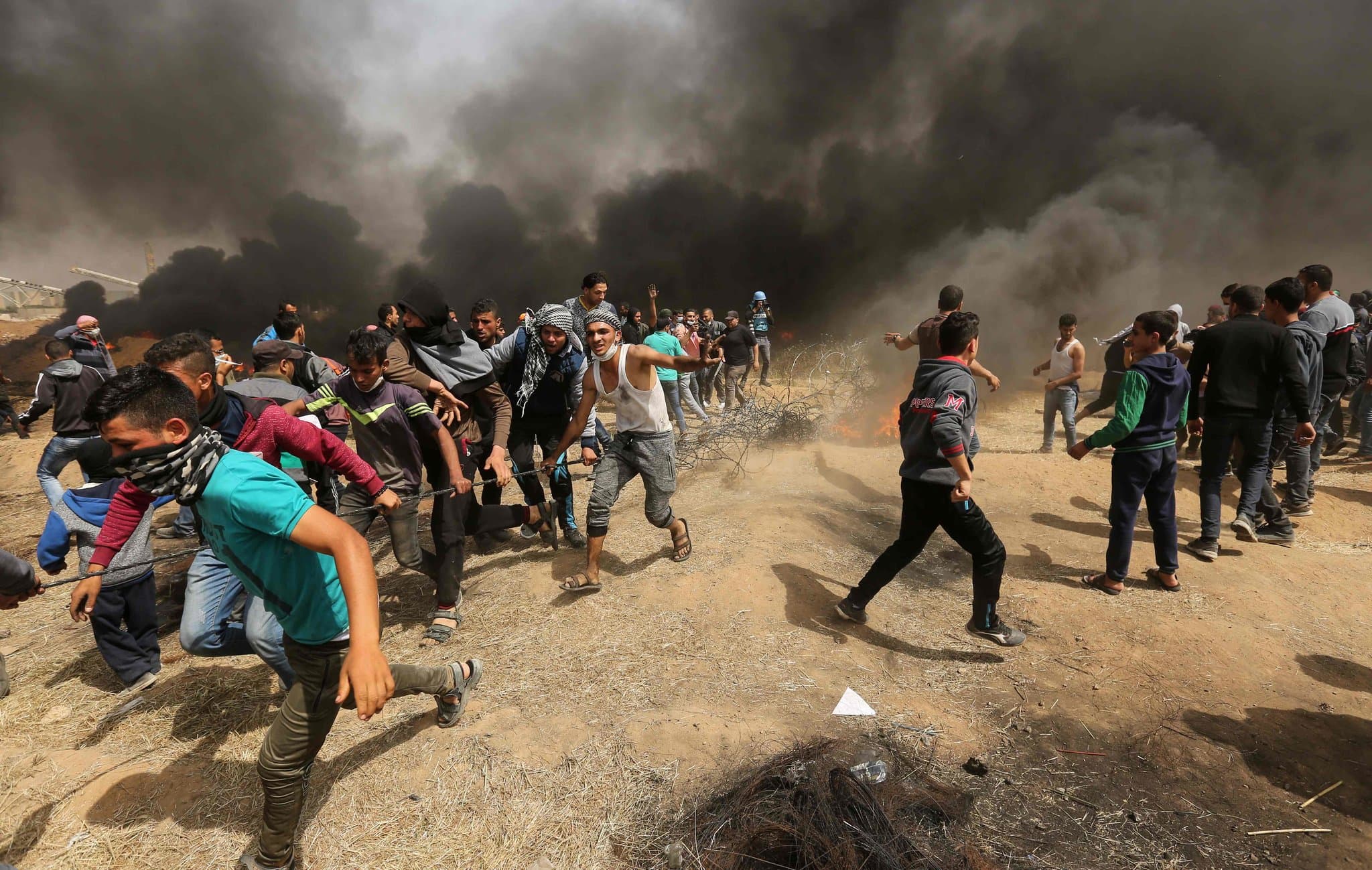 Fact Check: The israeli government oppresses the gazans and palestinians by occupying the land
