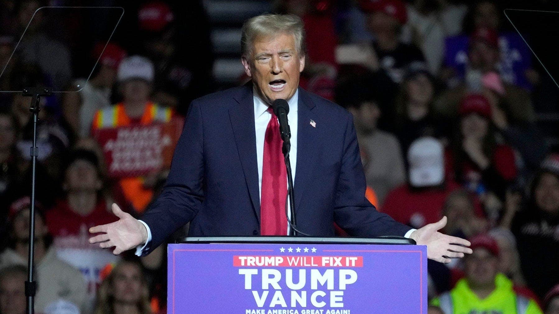 Fact Check: Screwworms detected 700 miles from U.S. border threaten agriculture.