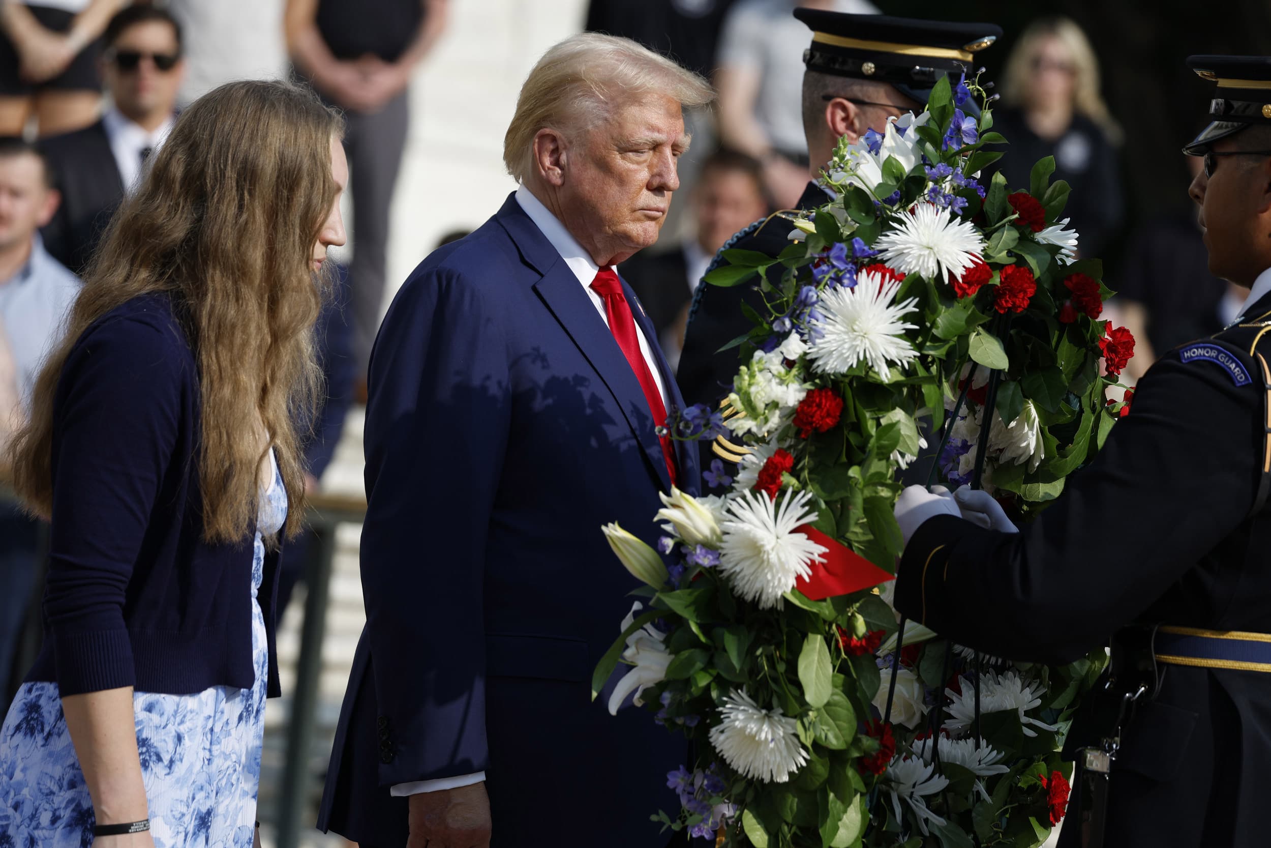 Fact Check: Trump's National Guard control could redefine presidential military power in the U.S.!