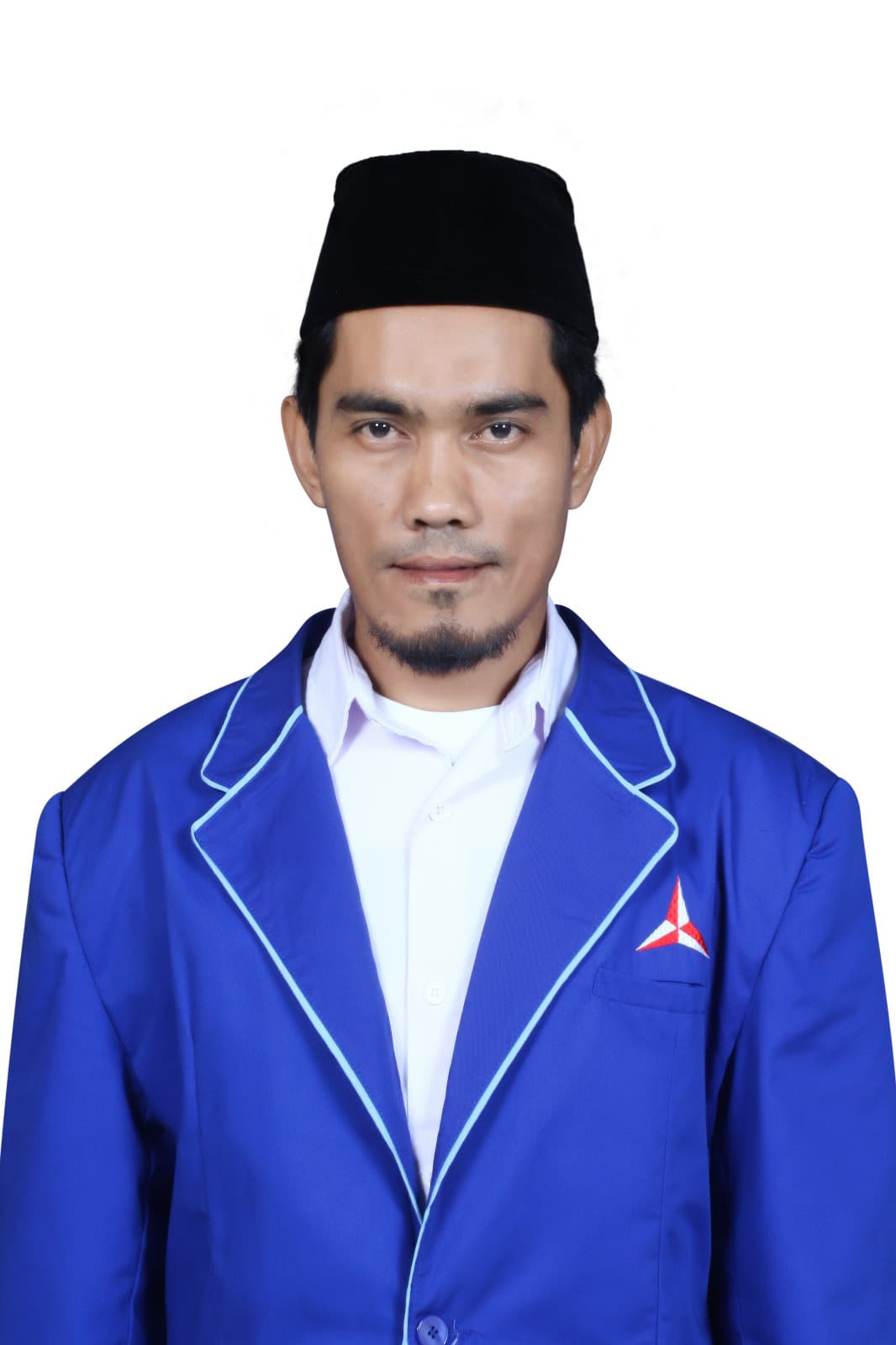 Fact Check: lazio current manager is hendra saputra