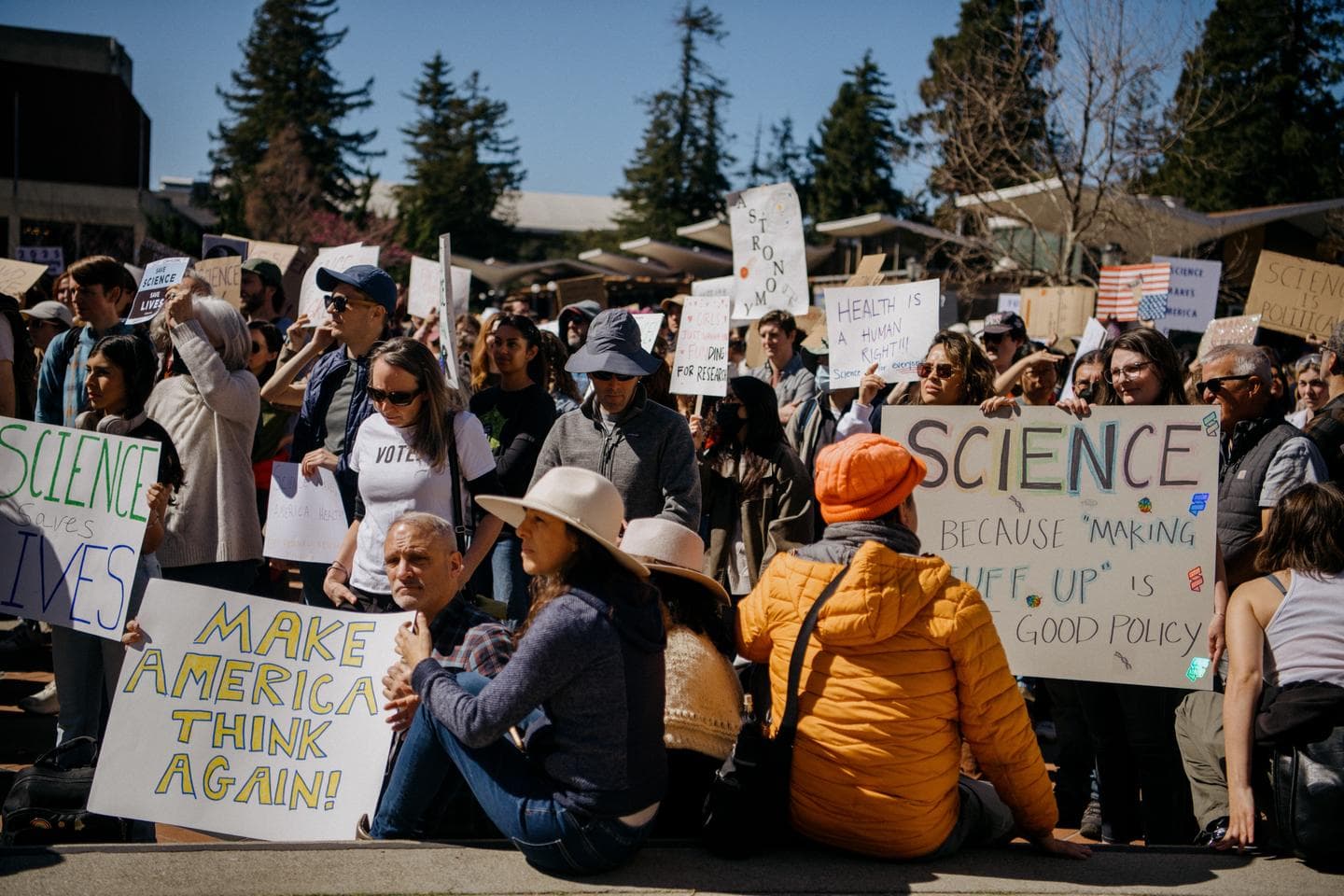 Fact Check: Chaos in health agencies threatens the integrity of scientific research.