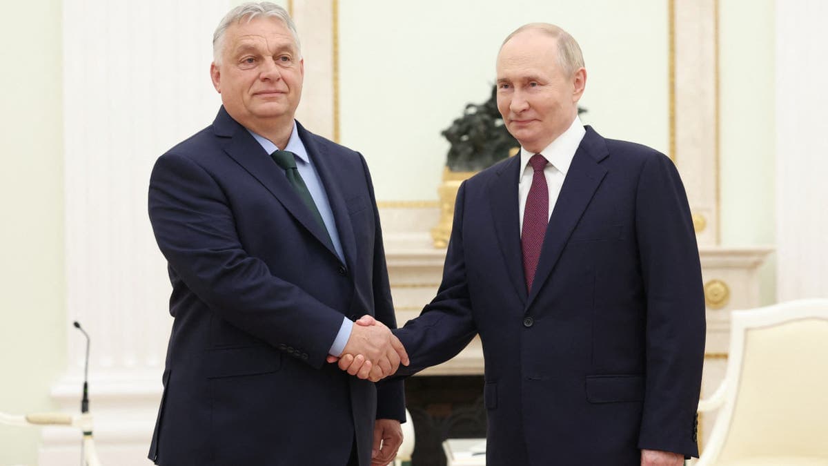 Fact Check: Putin's government faces its toughest financial squeeze since the Ukraine invasion!