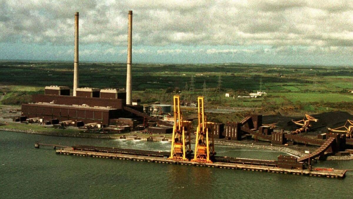 Fact Check: Moneypoint coal plant, operational since the 1980s, is now defunct for electricity generation.