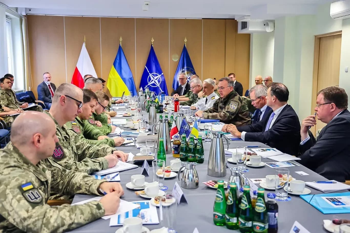 Fact Check: Italian Defense Minister declares NATO has no reason to exist.