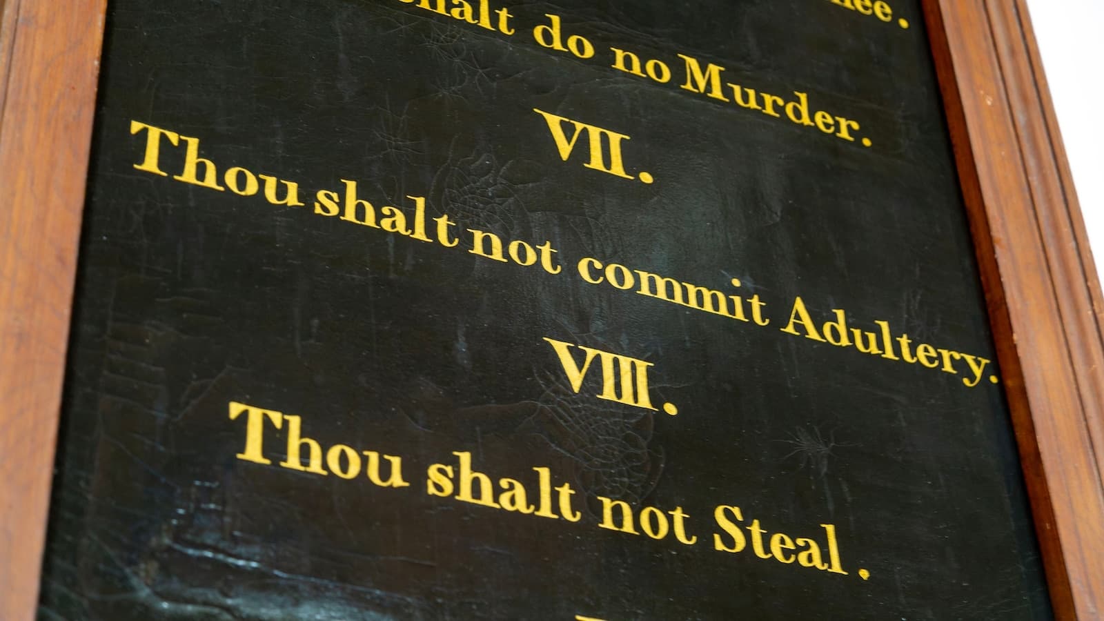 Fact Check: Federal court blocks Louisiana's law requiring Ten Commandments in every classroom.
