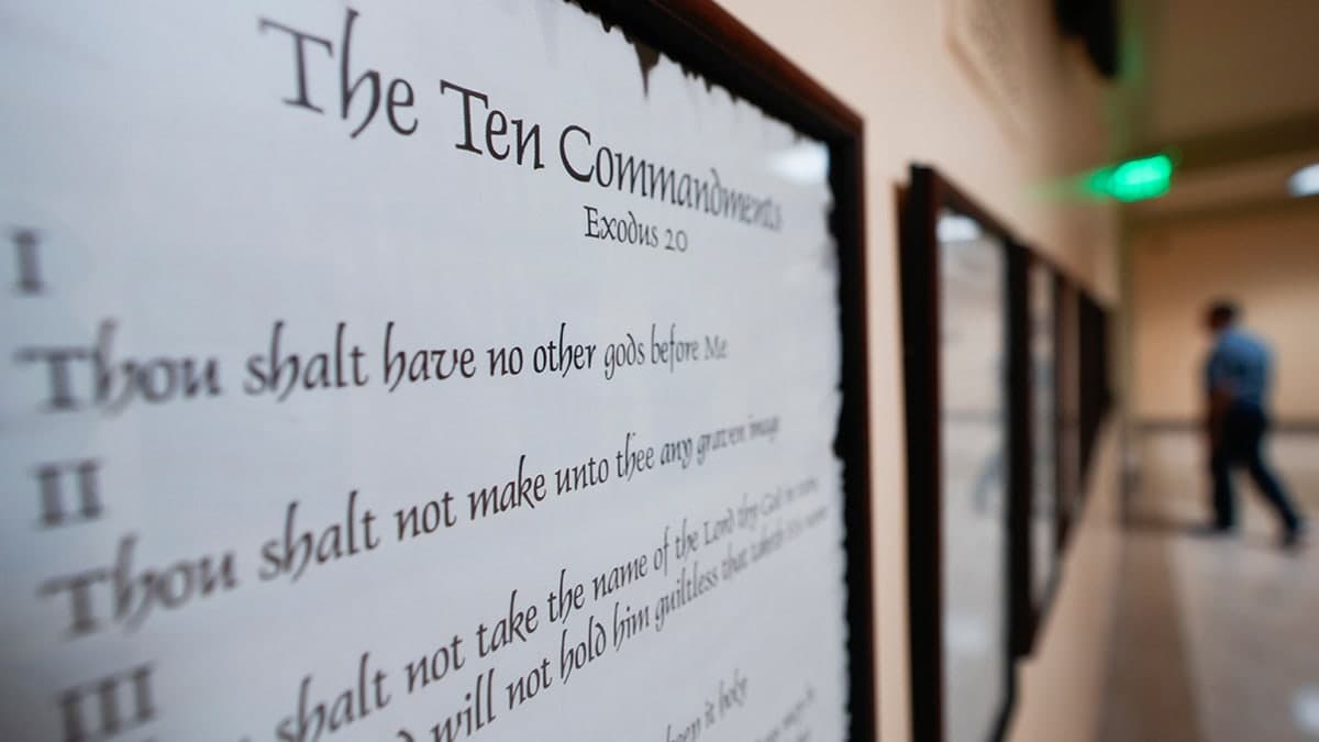 Fact Check: Louisiana's Ten Commandments classroom law ruled unconstitutional by federal judges.