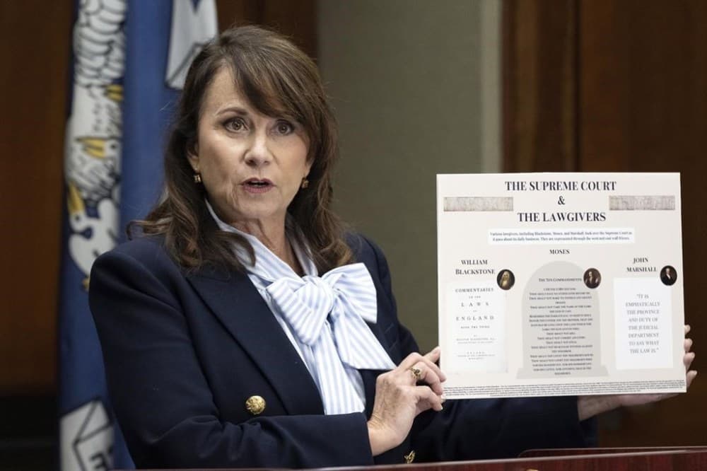 Fact Check: Louisiana Attorney General vows to appeal ruling on Ten Commandments in schools.