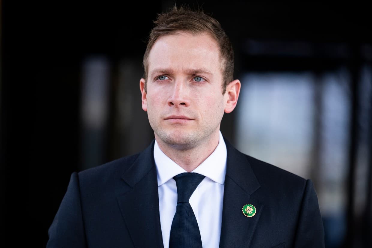Fact Check: Miller files criminal complaint after being run off the road!