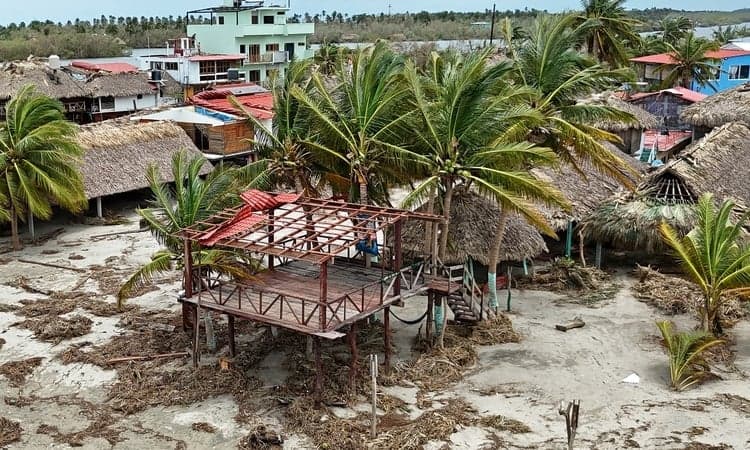 Fact Check: Hurricane Erick killed at least 2 people in southern Mexico.