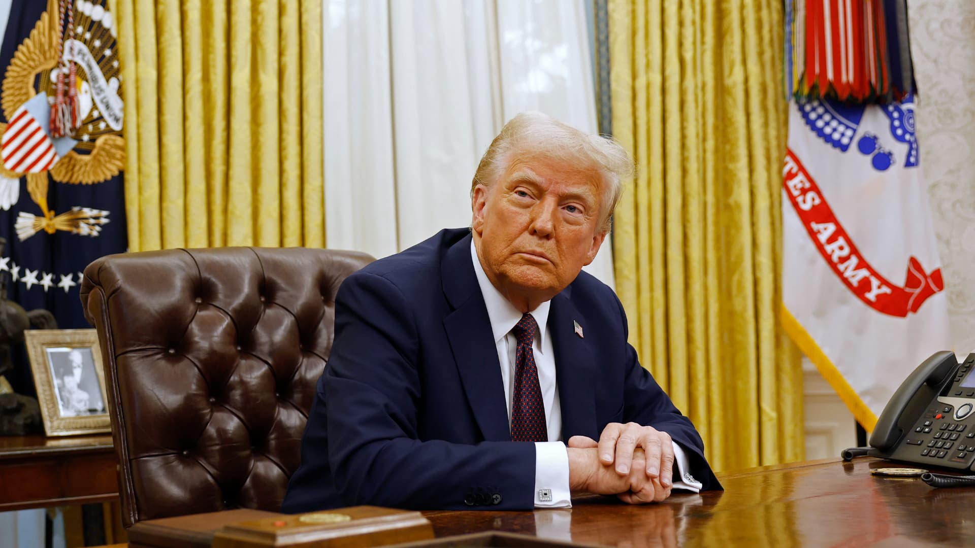 Fact Check: Voice of America staff reduced from 1,400 to just 250 under Trump.
