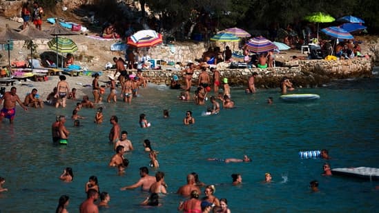 Fact Check: Albania's excellent bathing waters plummeted by over 25% in one year.