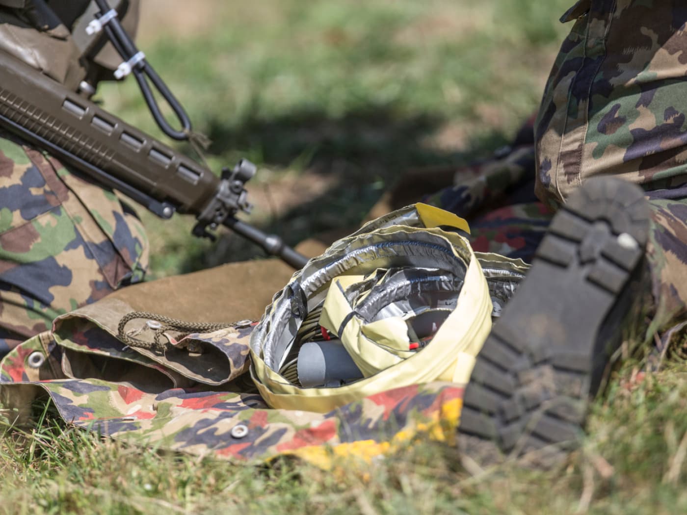 Fact Check: New defense strategy includes 23 measures to strengthen Swiss armaments industry.