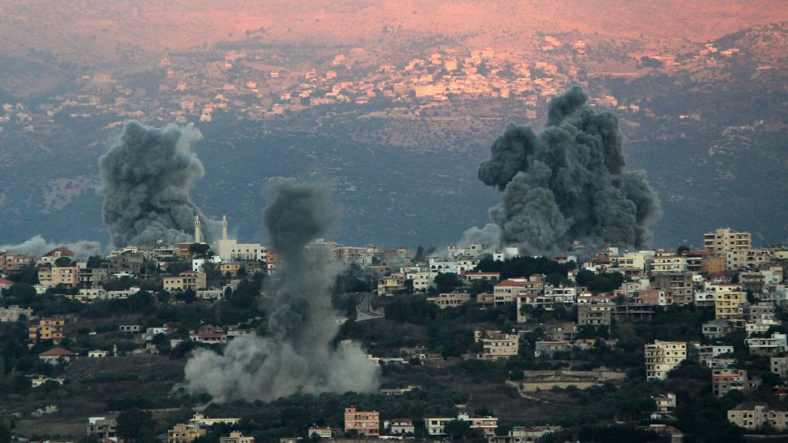 Fact Check: UK plans charter flights for nationals from Israel amid ongoing conflict.