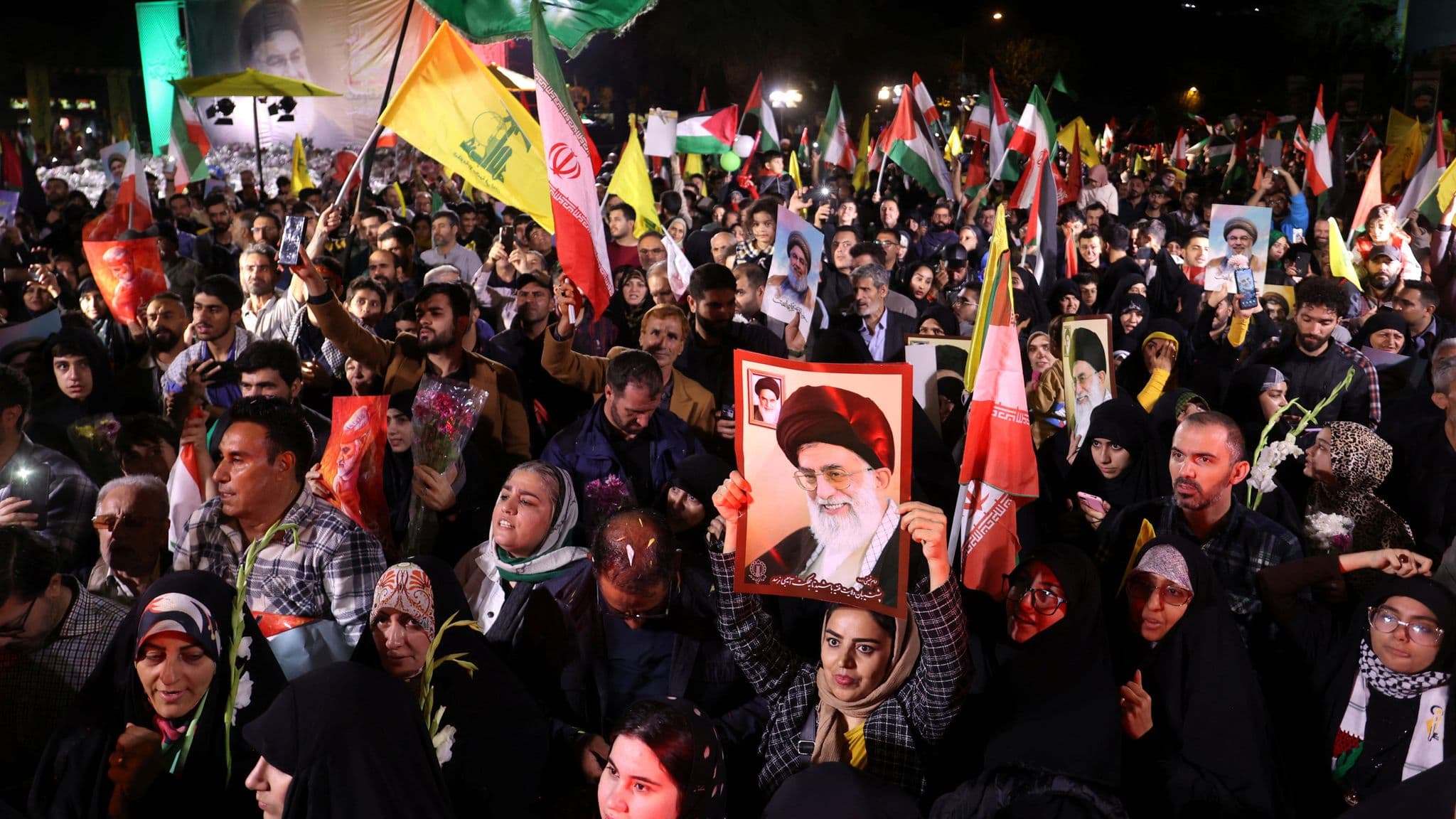 Fact Check: Independent sources claim 722 fatalities in Iran, including nearly 200 military personnel.