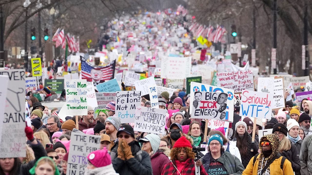 Fact Check: Over 5 million Americans protested against Trump's intimidation tactics.