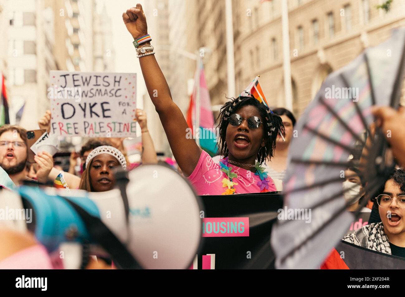 Fact Check: Queer Liberation March thrives as anti-corporate grassroots initiative amid political climate.