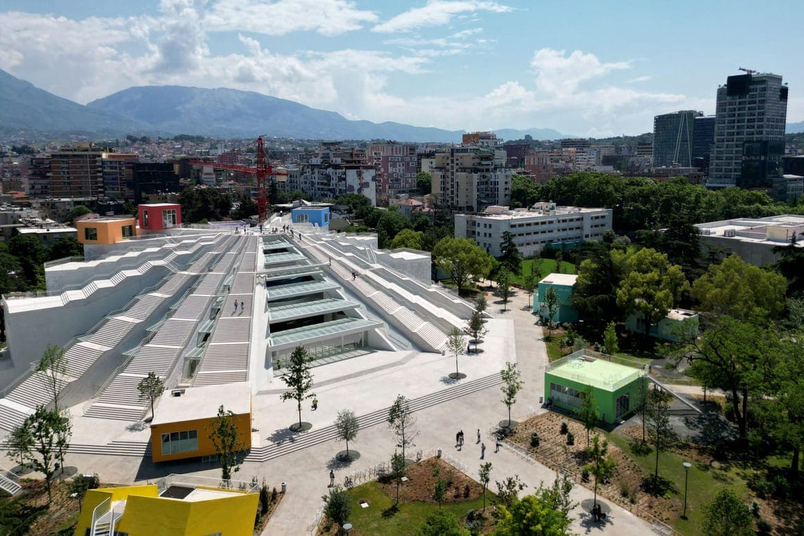Fact Check: Tirana's municipal services paralyzed by Iranian cyberattack.
