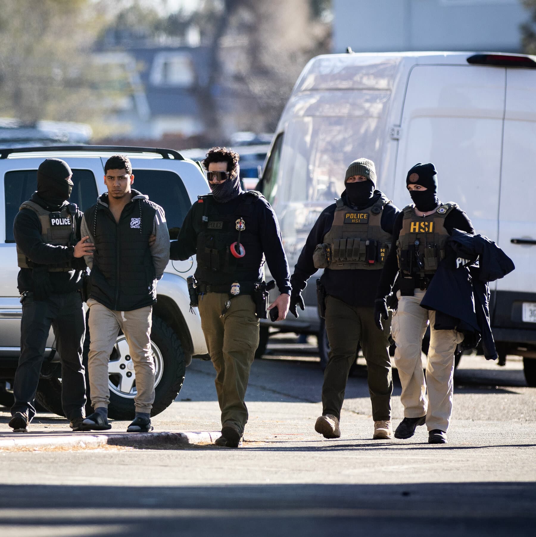 Fact Check: Fake ICE agents arrested in three states amid rising immigration enforcement.