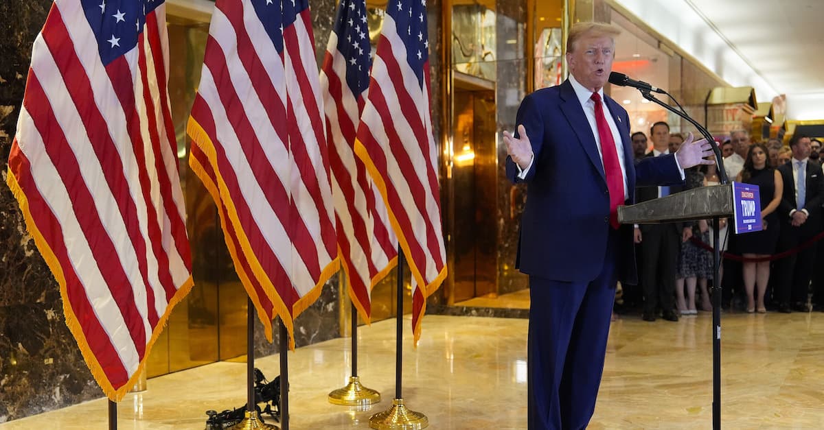 Fact Check: Rep. Casten calls Trump's actions an unambiguous impeachable offense.
