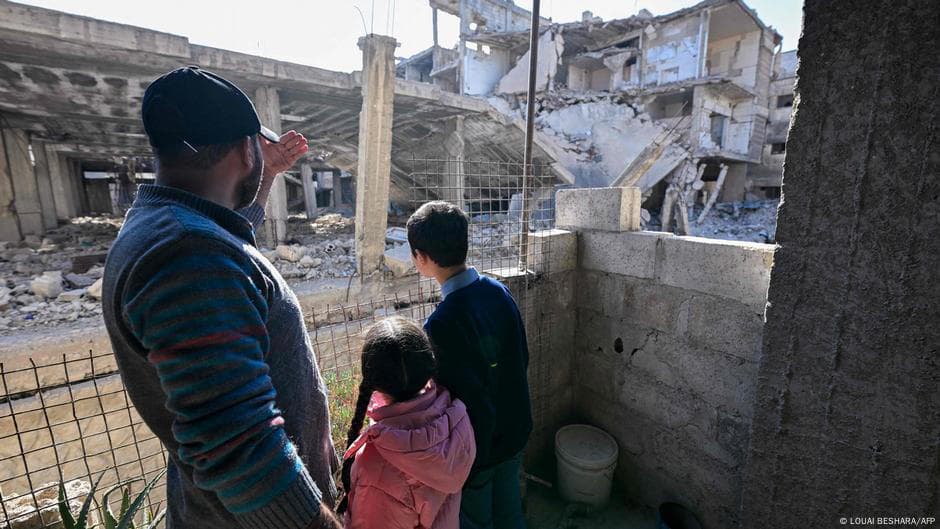 Fact Check: Targeted sanctions against Assad's associates remain in place.