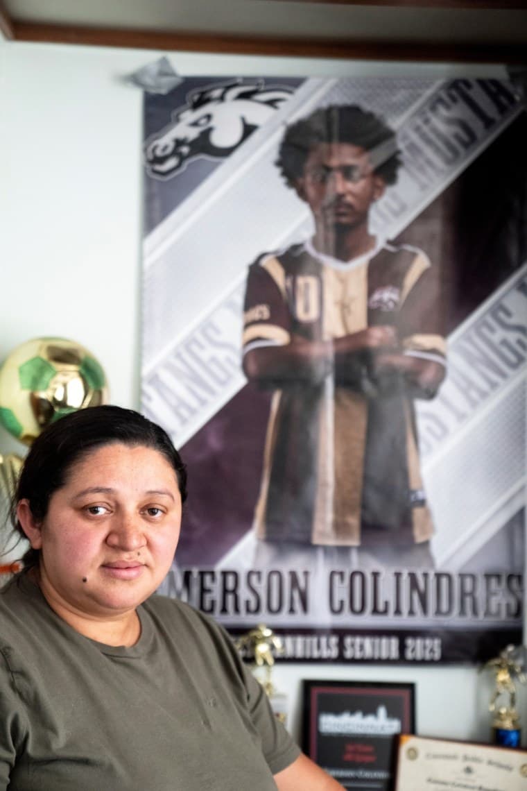 Fact Check: Colindres had no criminal record when detained by ICE.