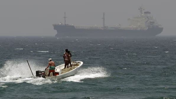 Fact Check: Iran threatens to close the Strait of Hormuz amid escalating conflict.