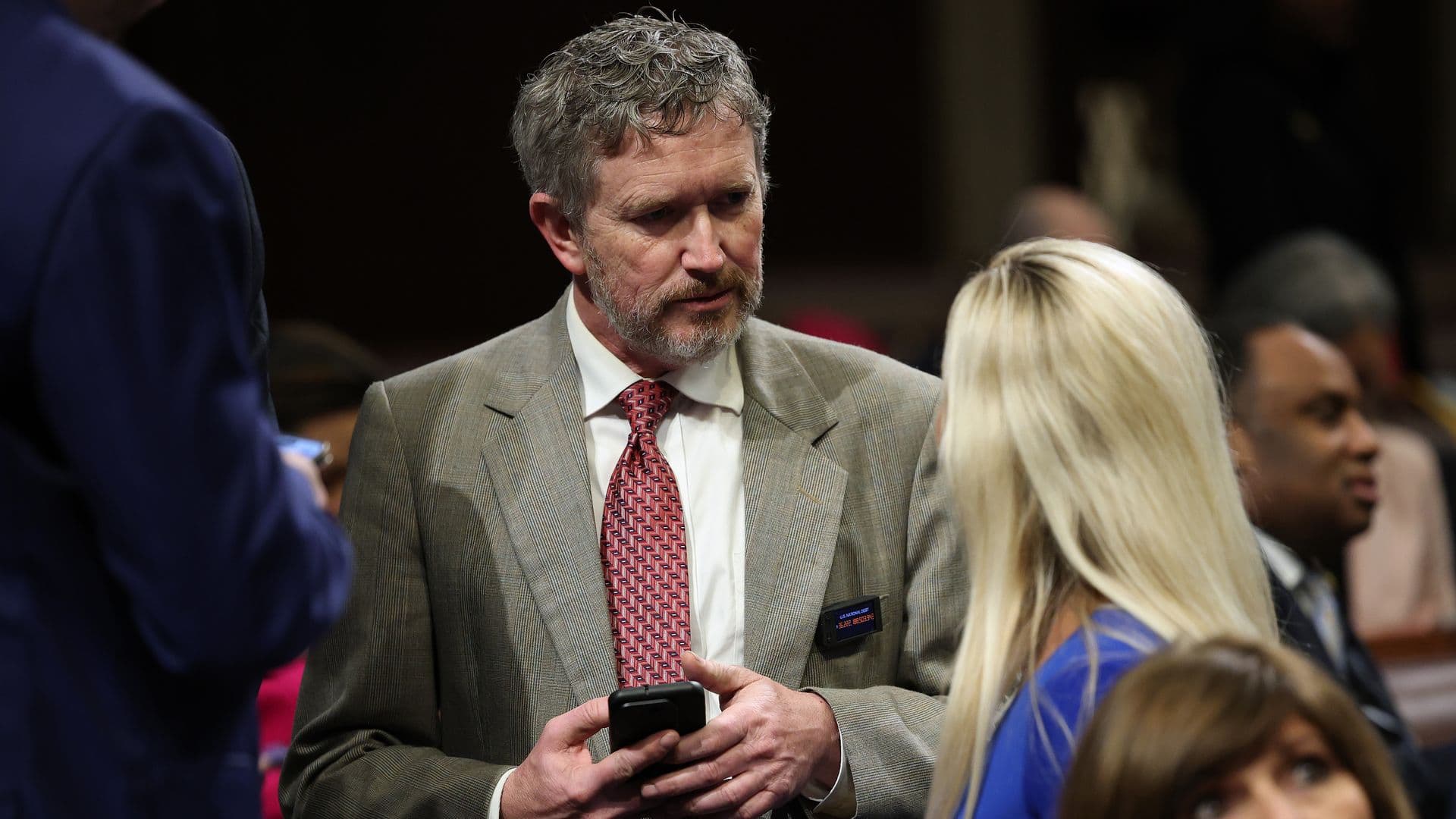 Fact Check: Trump vows to campaign against Rep. Massie in Kentucky primary.