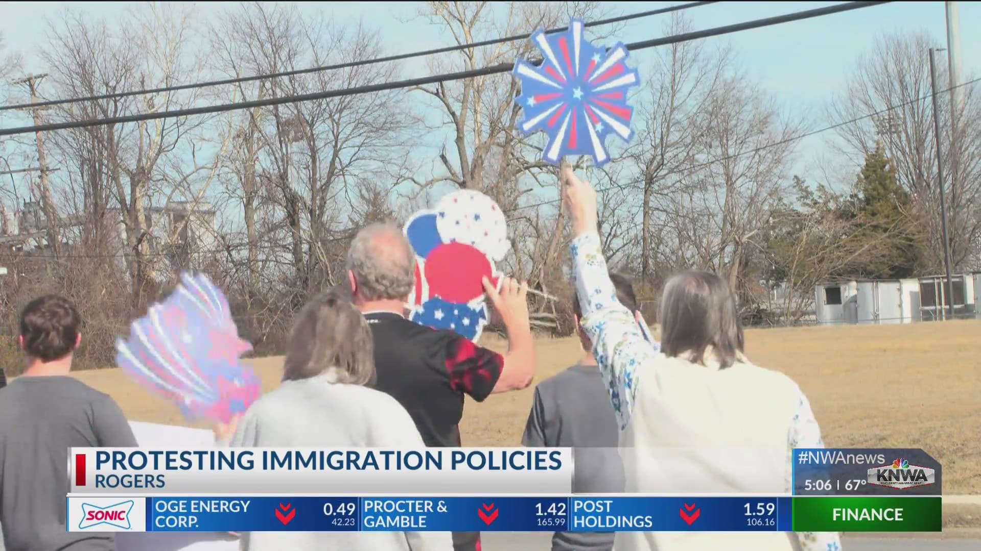 Fact Check: Democrats are risking arrest to oppose Trump's immigration policies.