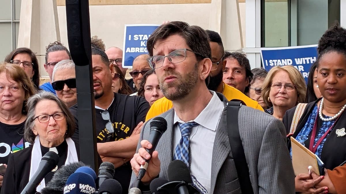 Fact Check: Federal judge orders release of Salvadoran migrant despite human smuggling charges.
