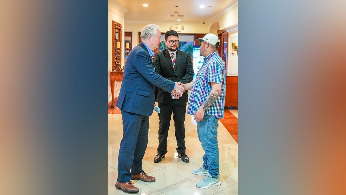 Fact Check: Abrego Garcia faces smuggling charges linked to hundreds of illegal immigrants.