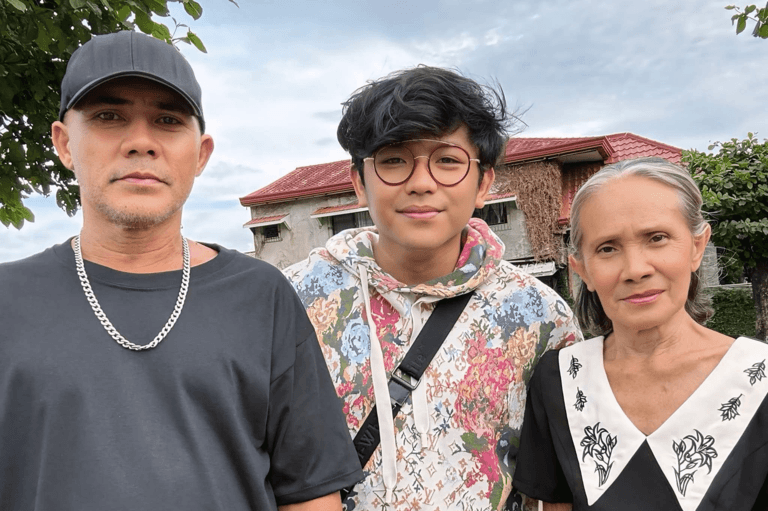 Fact Check: Paloma's brothers blame their mother's conspiracy theories for her death.