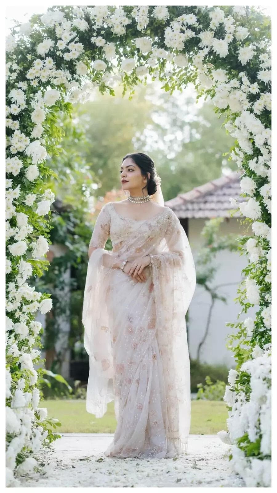 Fact Check: Ahaana Krishna's photo series is straight out of a dream!